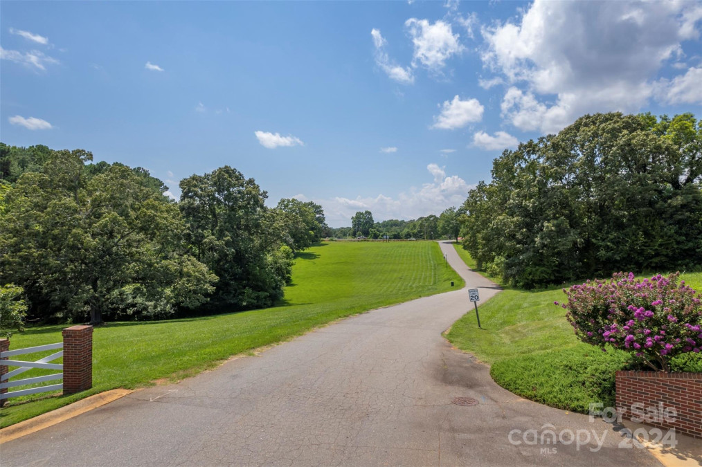 150 Central Park Cir Spindale, NC 28160