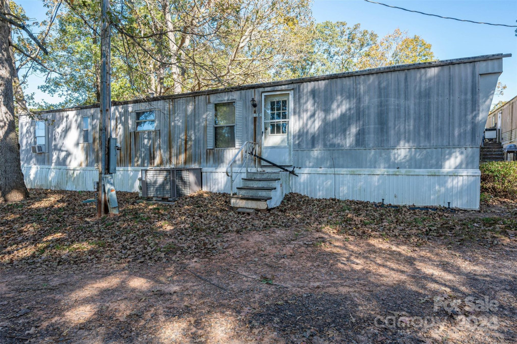 4214 Nc 182 Hw Lincolnton, NC 28033