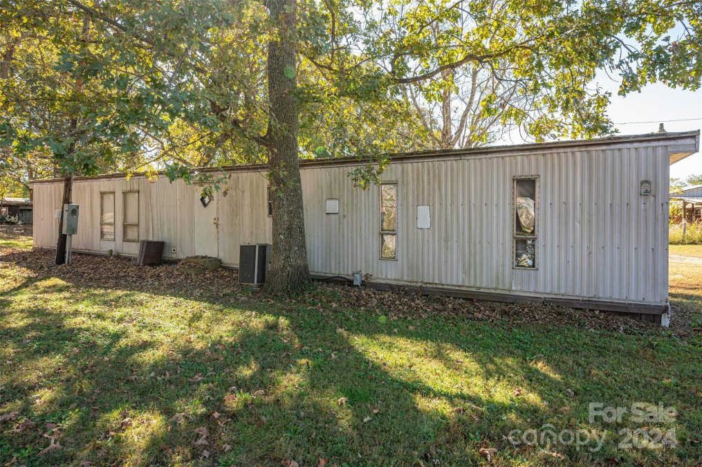 4214 Nc 182 Hw Lincolnton, NC 28033