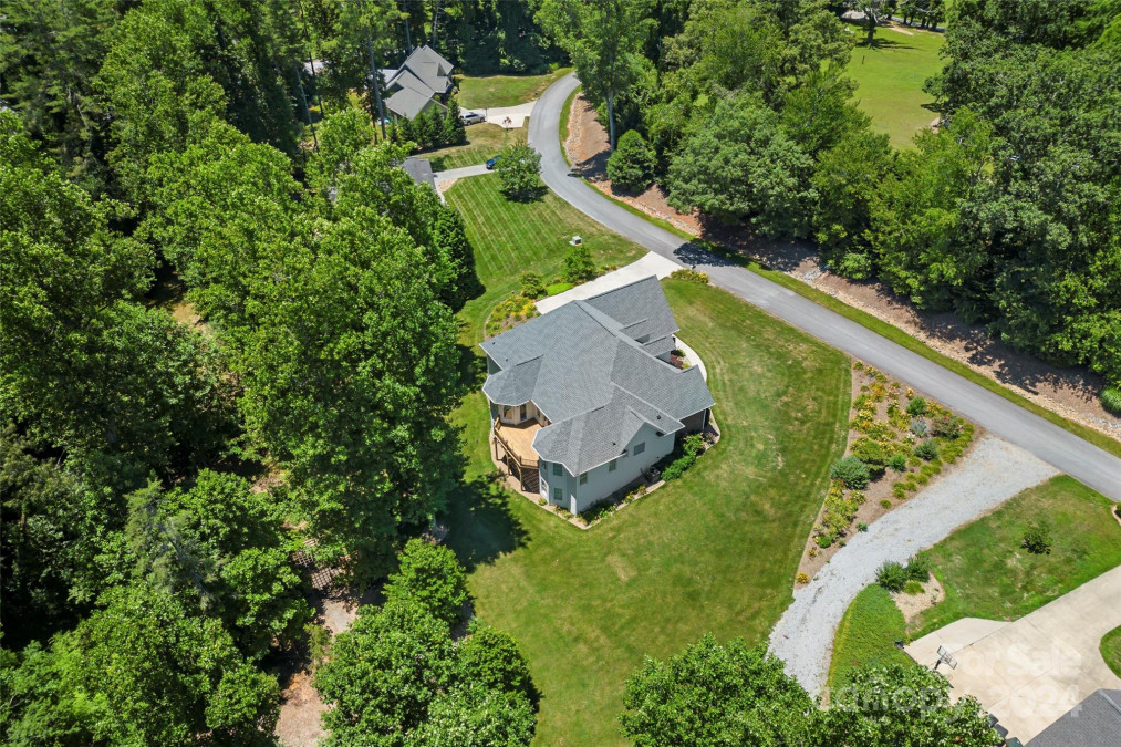 124 Tradition Way Hendersonville, NC 28791