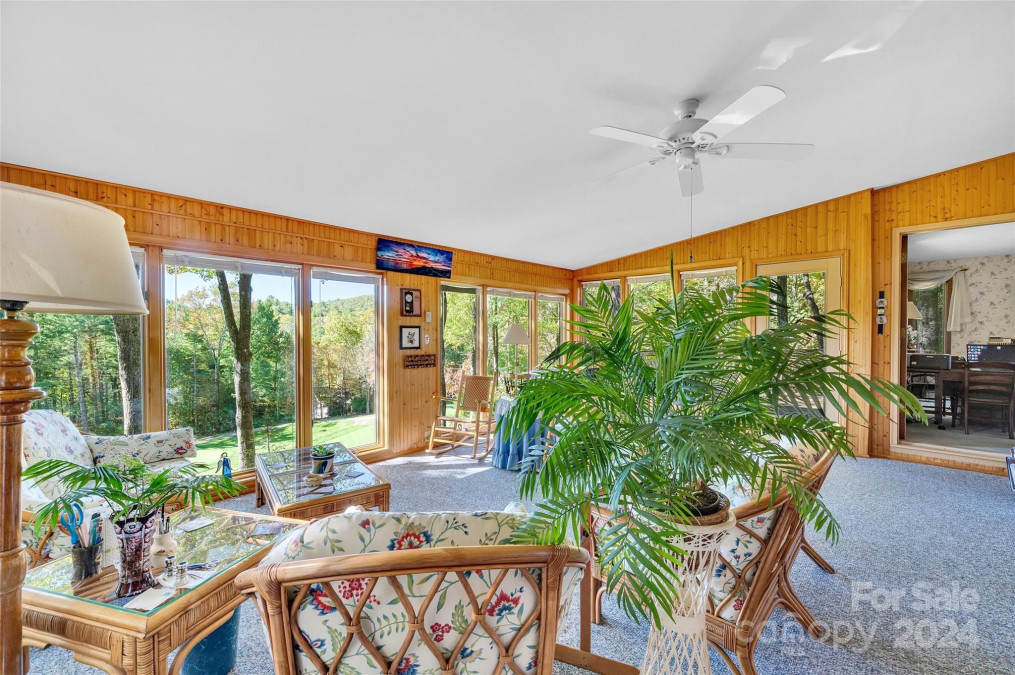 636 Cherokee Tc Lake Toxaway, NC 28747