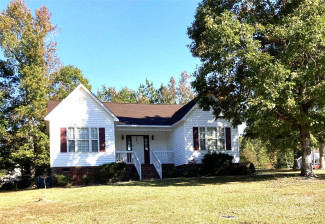 3002 Setters Ln Lancaster, SC 29720