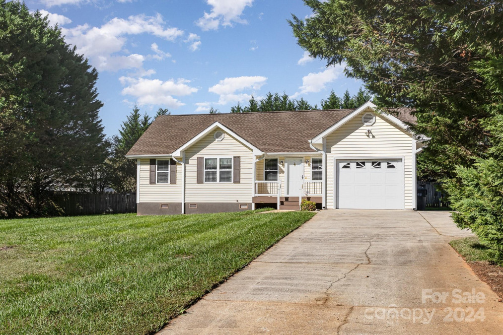 134 Hampton Glen Dr Statesville, NC 28625