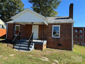 305 Morganton St Valdese, NC 28690