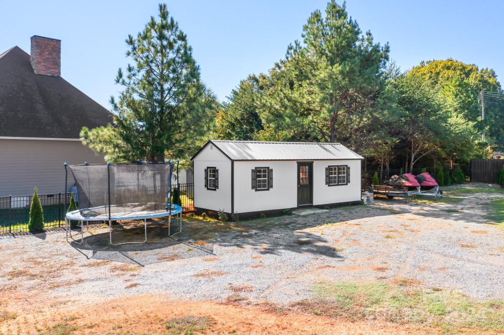 125 Dabbling Duck Cir Mooresville, NC 28117