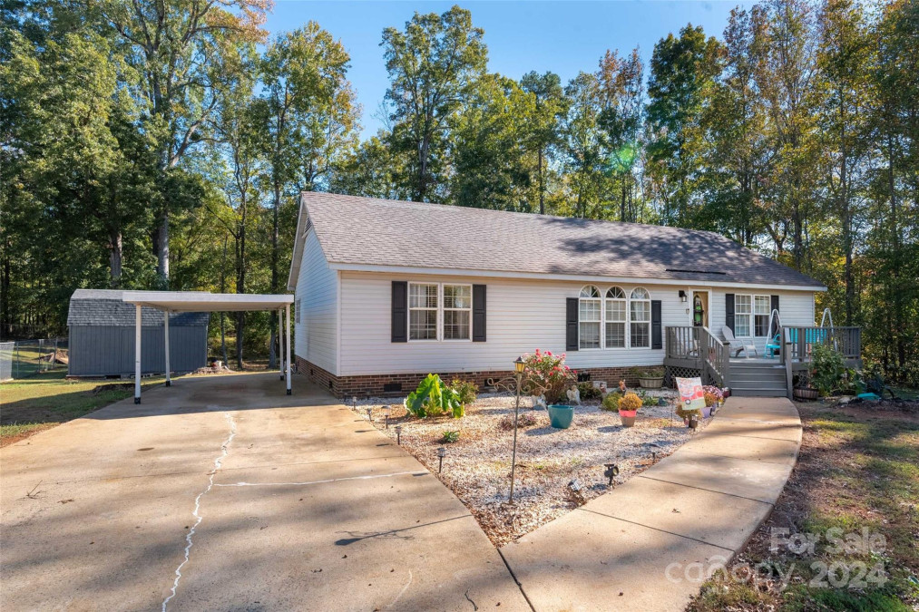 1756 Martin Rd Kings Mountain, NC 28086