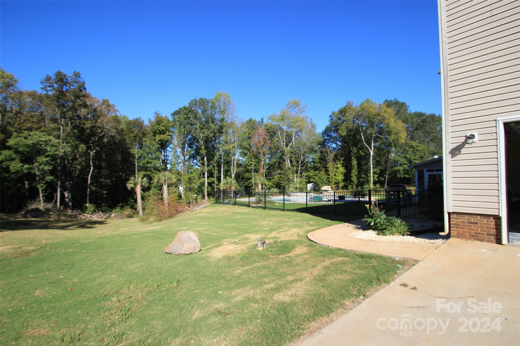 500 Pearl Place Ln York, SC 29745