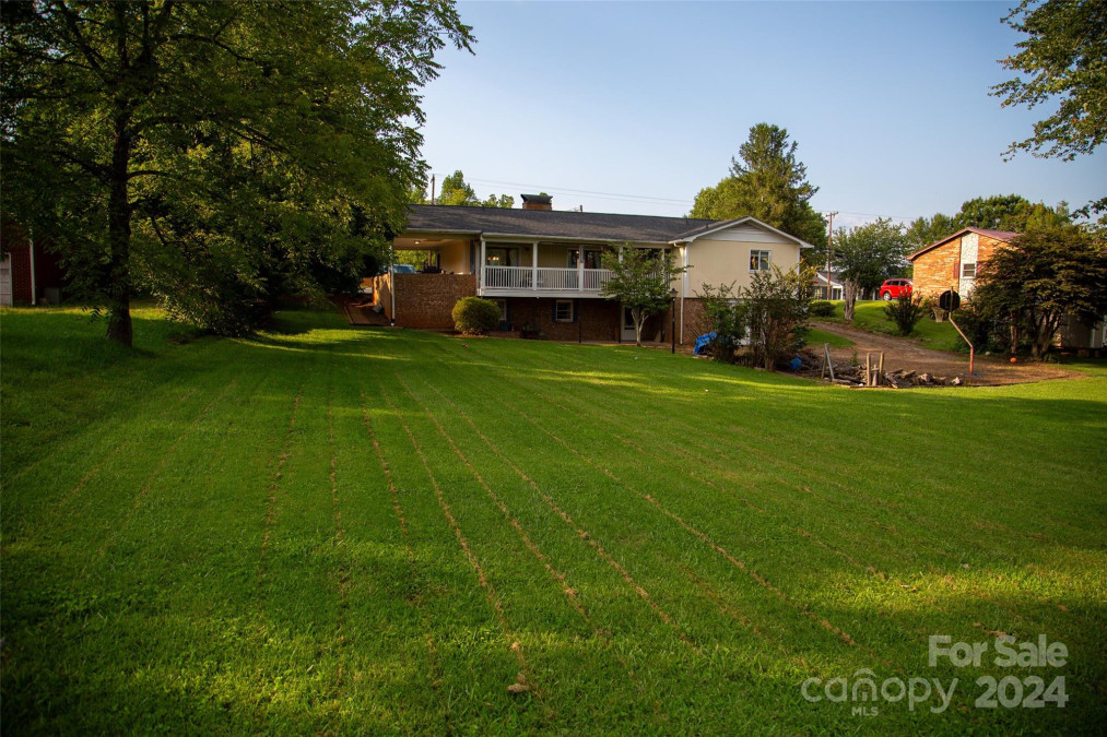 178 Cedar Valley Rd Hudson, NC 28638