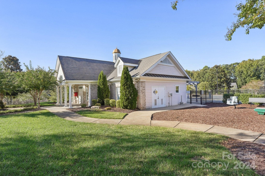 135 Forest Walk Way Mooresville, NC 28115