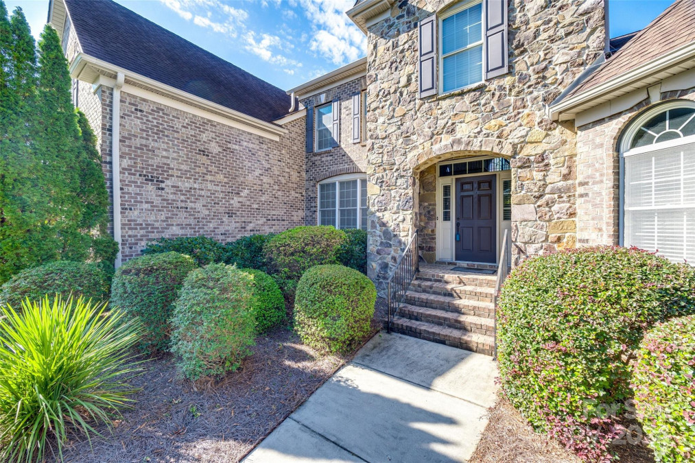 5017 Autumn Blossom Ln Waxhaw, NC 28173