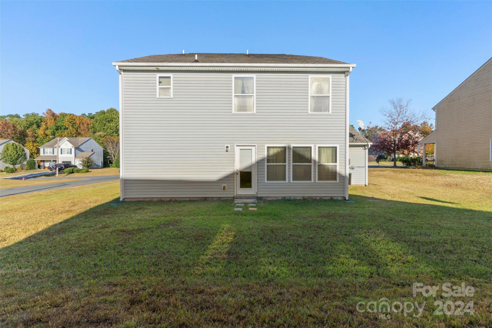 402 Smokehouse Ln Albemarle, NC 28001