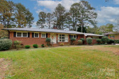 1418 Westbrook Cir Gastonia, NC 28052