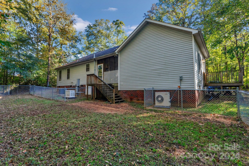 419 Bethel School Rd Clover, SC 29710