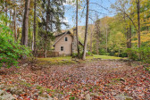 1233 Fie Top Rd Maggie Valley, NC 28751