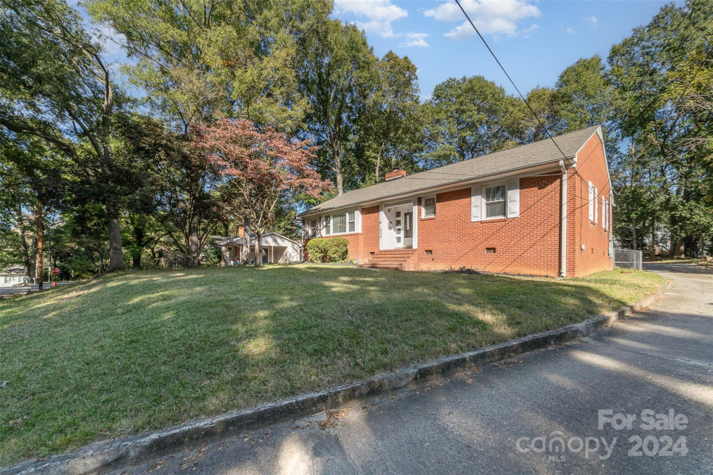 408 Elizabeth St Gastonia, NC 28054