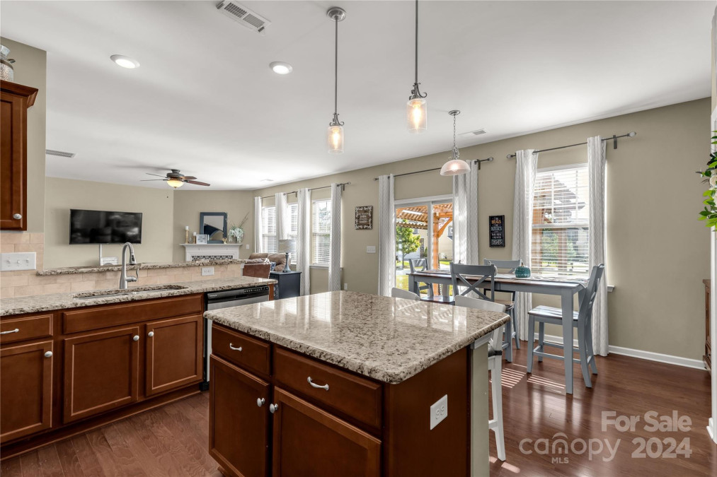 1905 Great Balsam Way Fort Mill, SC 29715