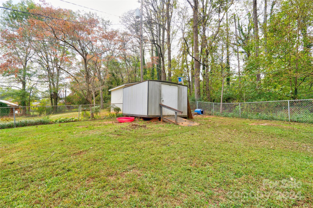 468 Edwards St Rutherfordton, NC 28139