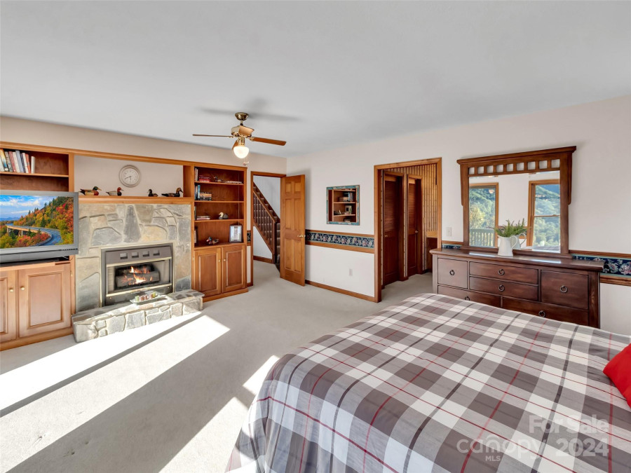 375 Grandview Cliff Hts Maggie Valley, NC 28751