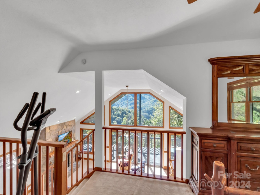 375 Grandview Cliff Hts Maggie Valley, NC 28751