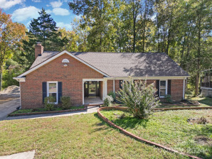 2116 Dembrigh Ln Charlotte, NC 28262