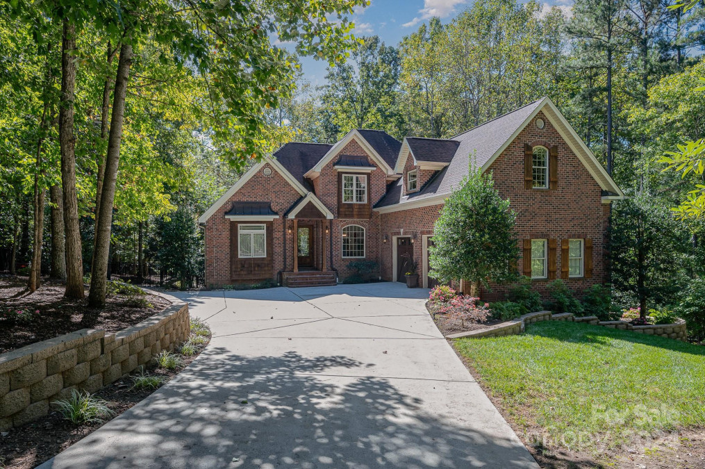 7029 Pebble Bay Dr Denver, NC 28037