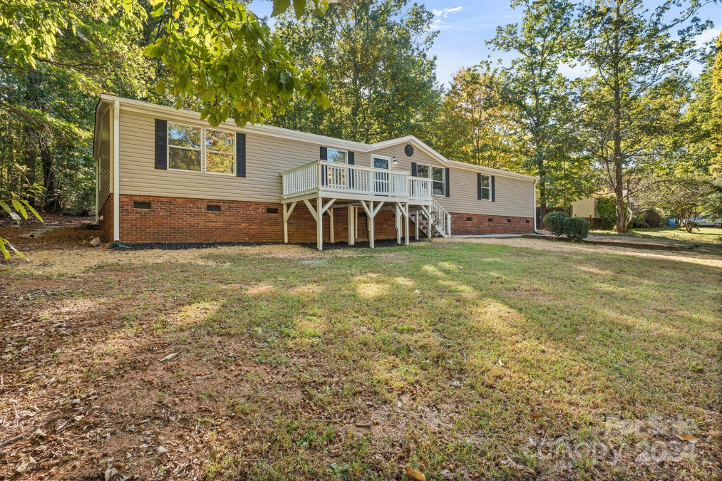 5027 Sierra Dr Maiden, NC 28650