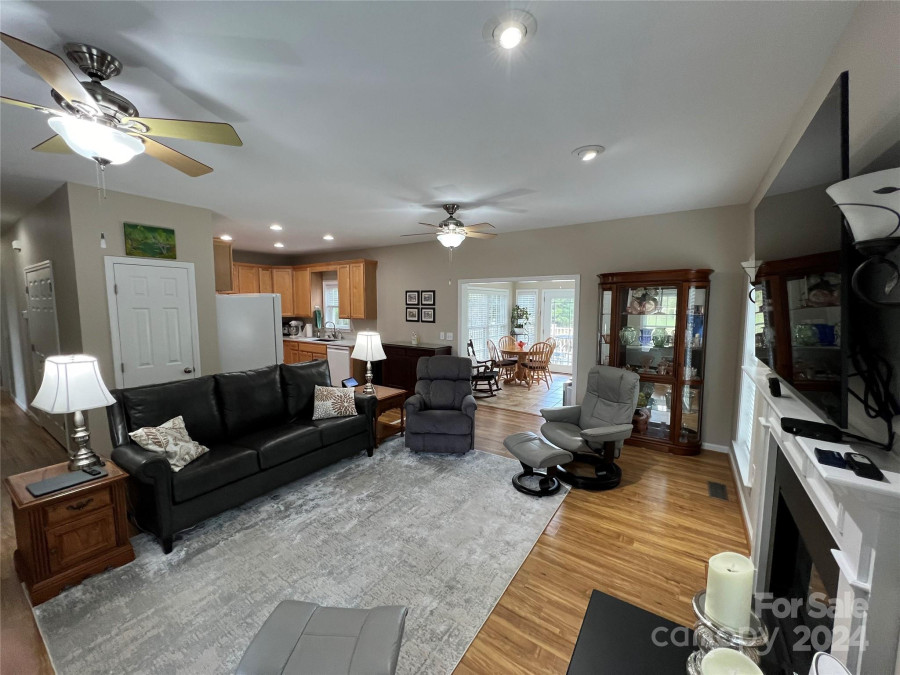 18644 Outback Trl Norwood, NC 28128