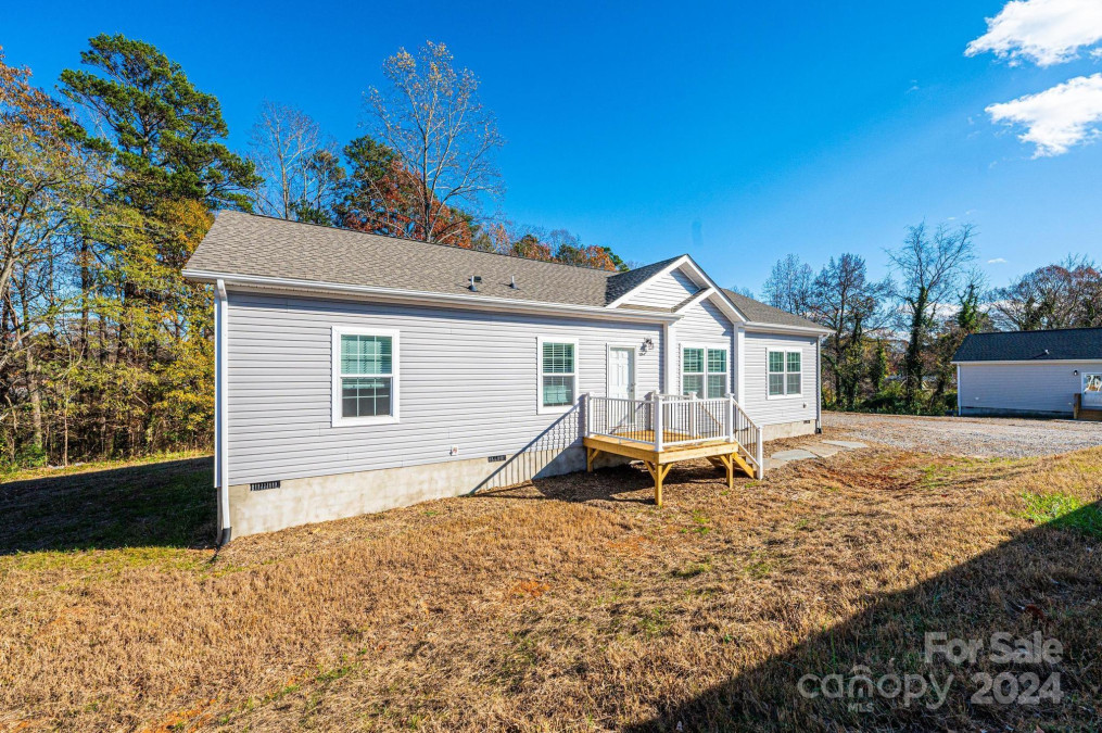 445 32nd St Hickory, NC 28602