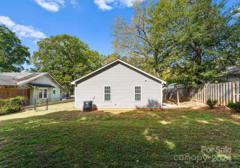 283 Saint Johns Ave Concord, NC 28025