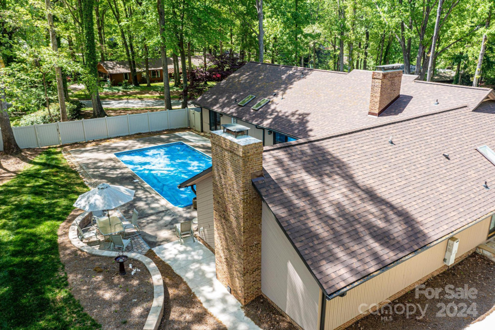 315 Camelot Dr Salisbury, NC 28144