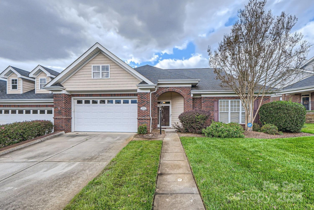 3721 Millstream Ridge Dr Charlotte, NC 28269