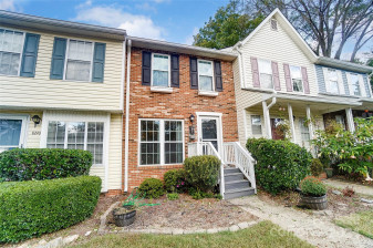 8238 Circle Tree Ln Charlotte, NC 28277