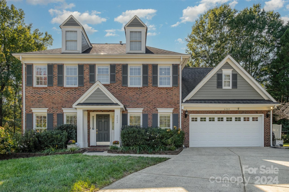 6202 Hickory Cove Ln Charlotte, NC 28269