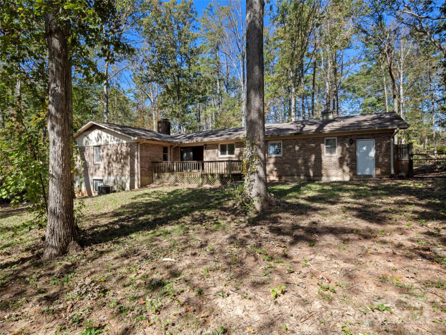 10 Westfield Rd Fletcher, NC 28732