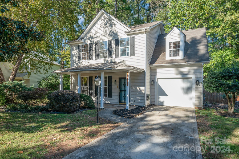 7912 Bristle Ln Charlotte, NC 28214