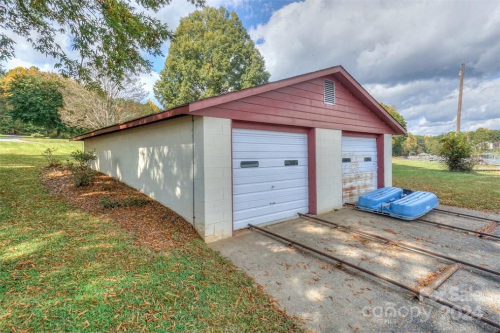 459 Kenway Loop Mooresville, NC 28117