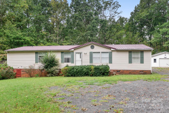 2461 Pinnacle Dr Catawba, NC 28609