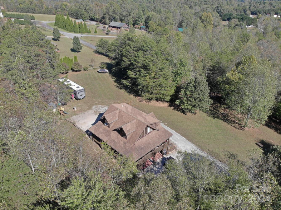 460 Cascades Pw Nebo, NC 28761