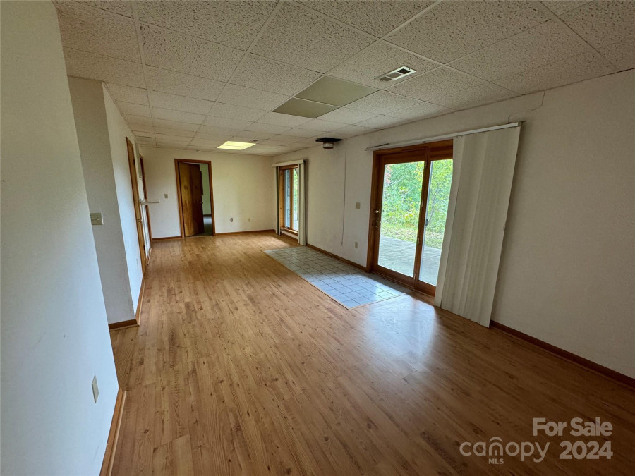 400 Winding Way Bryson City, NC 28713