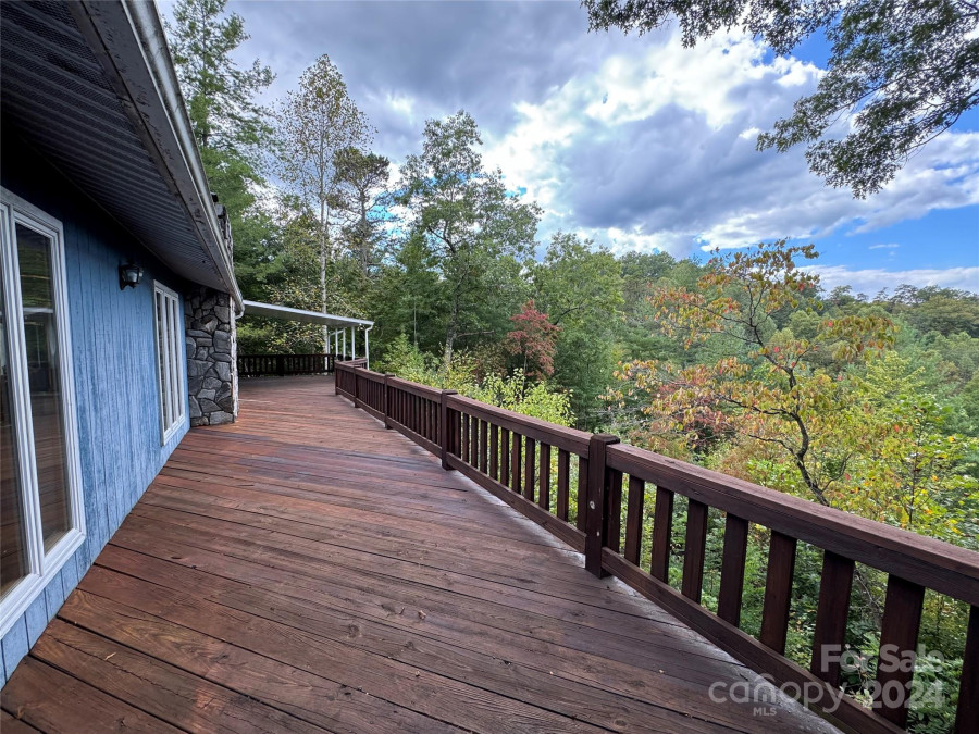 400 Winding Way Bryson City, NC 28713