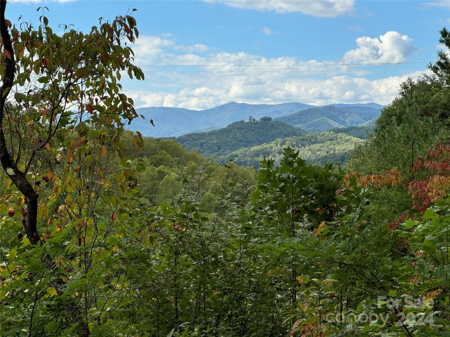 400 Winding Way Bryson City, NC 28713