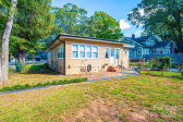 315 6th St Newton, NC 28658