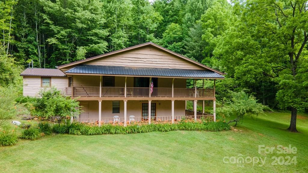 715 Anderson Creek Rd Franklin, NC 28734