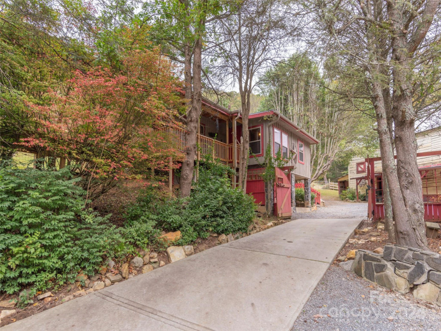 0 Panther Creek Rd Clyde, NC 28721