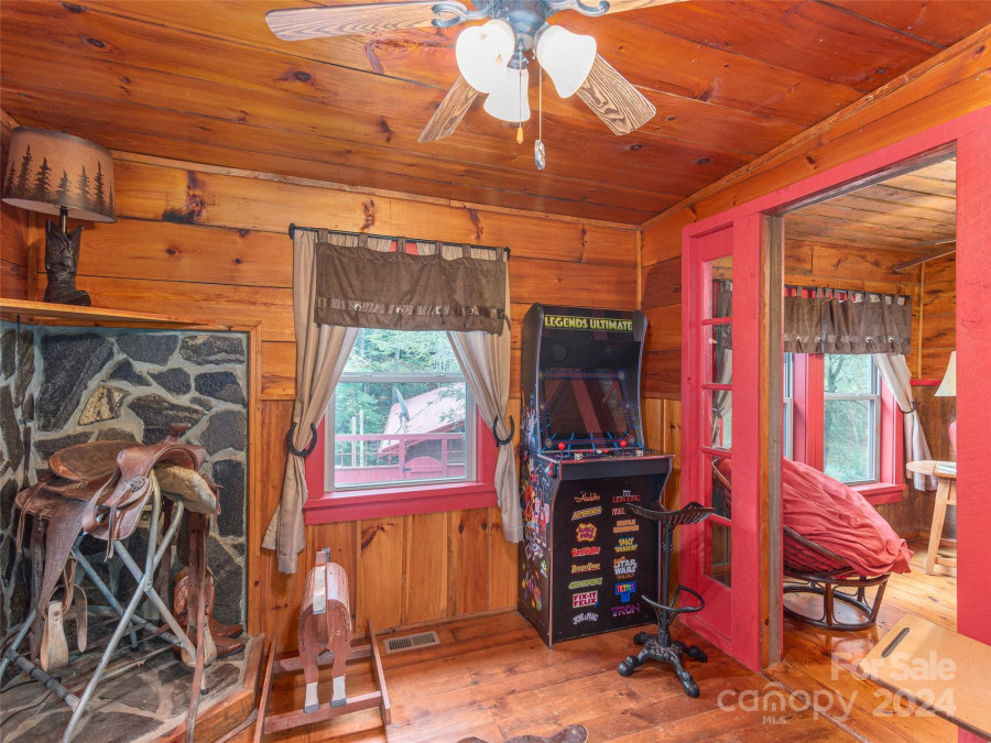 0 Panther Creek Rd Clyde, NC 28721