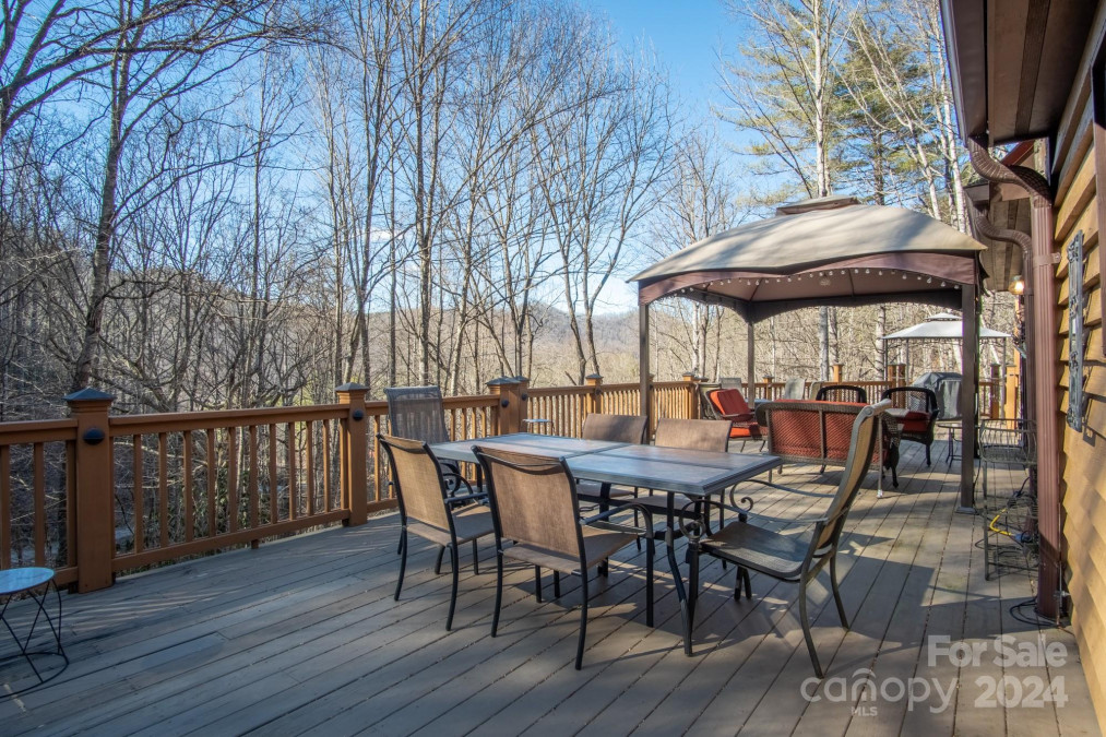 129 Kalmia Rg Cullowhee, NC 28723