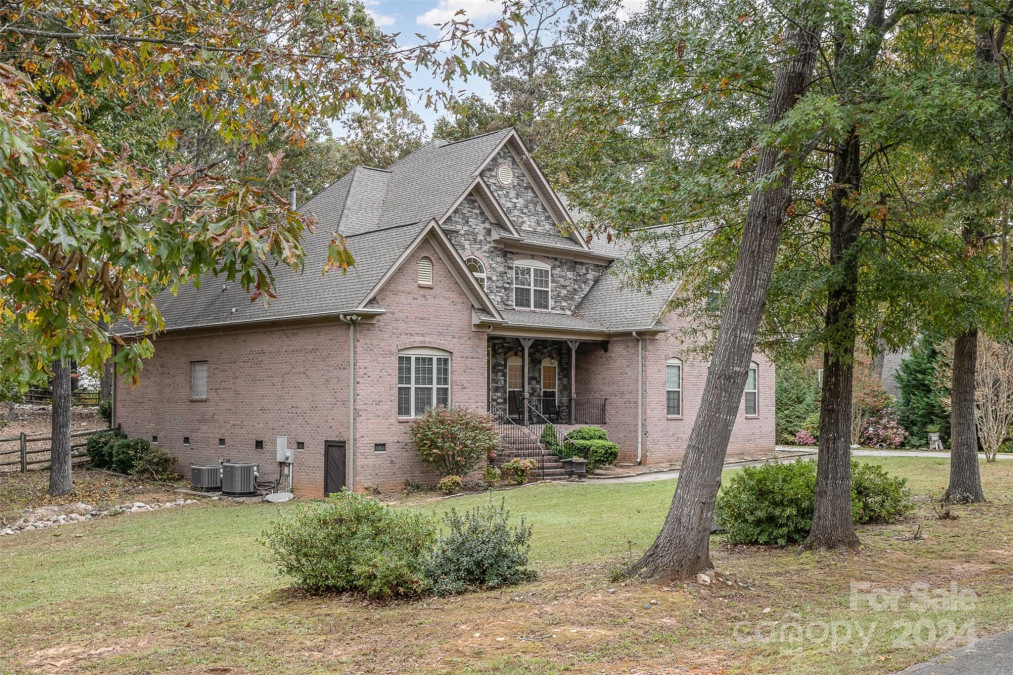 5918 Ravine Dr Waxhaw, NC 28173