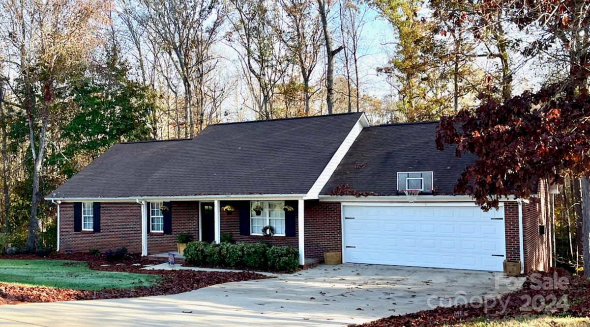 3979 Stoney Creek Dr Lincolnton, NC 28092