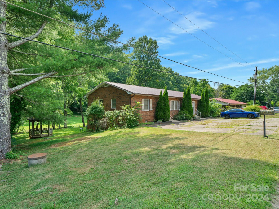 499 Worley Rd Marion, NC 28752