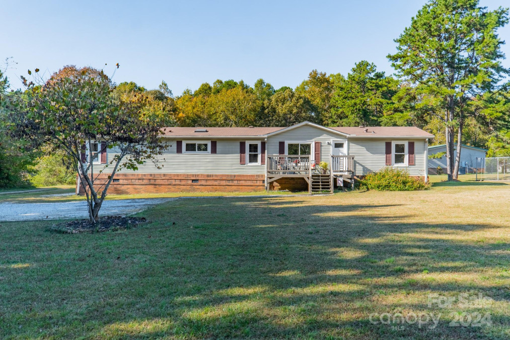 146 Kendall Rd Troutman, NC 28166